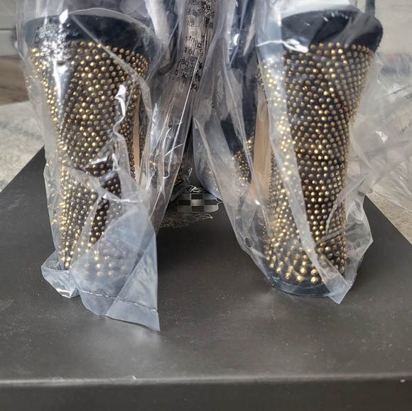 Nib vince camuto inna platform black suede heels 6.5 - Picture 4 of 6